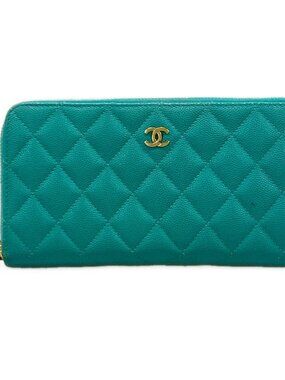 CHANEL Matelasse A50097 Green Calfskin Long Wallet Gold hardware